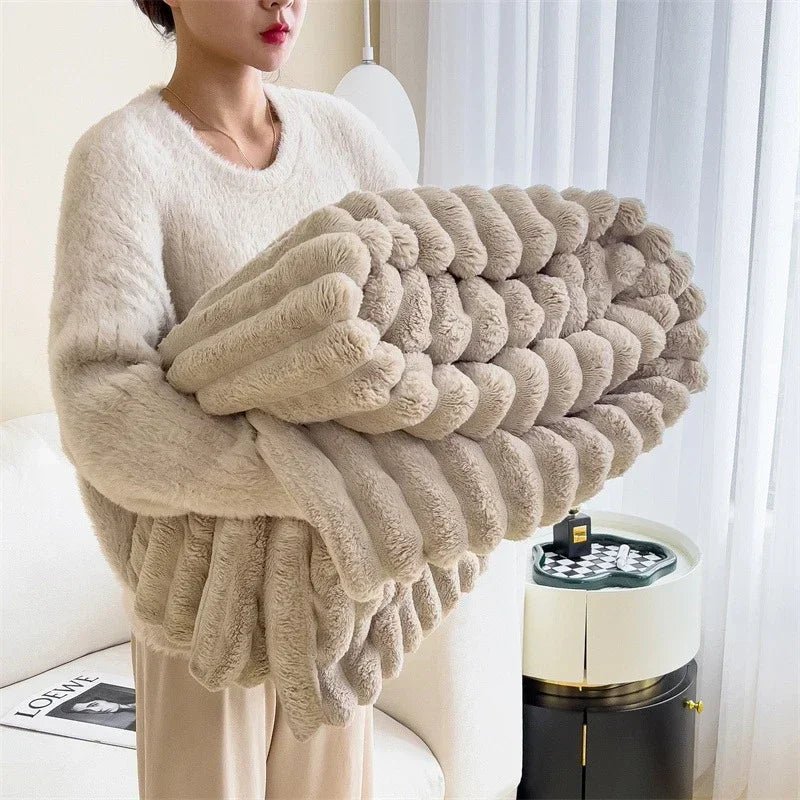 Flannel Blanket Warm Thickened Coral Fleece Blanket Office Milk Fleece Nap Blanket Rabbit Plush Throw Blanket - Tiaki Apparel